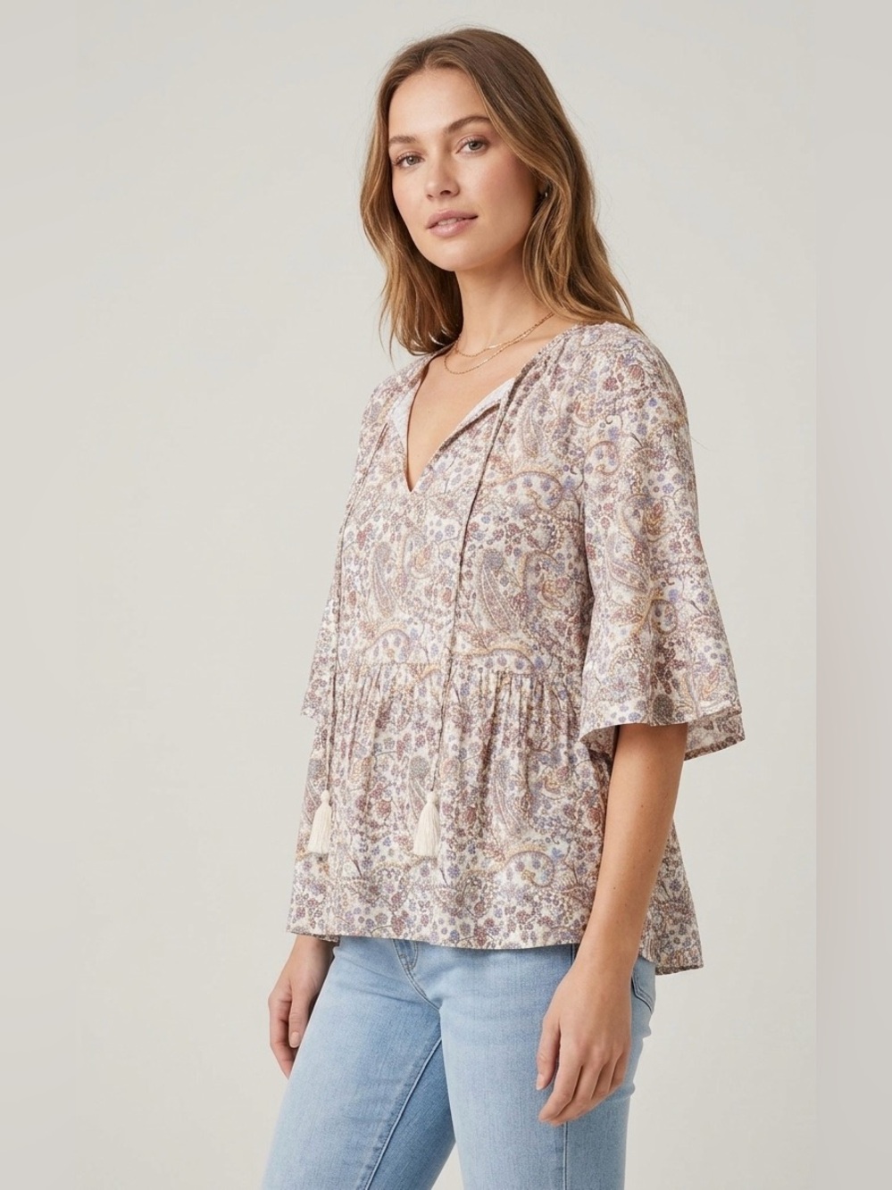 FRYE & CO. Women's Boho Paisley Flutter Sleeve Peplum Top Tassel Split Neck